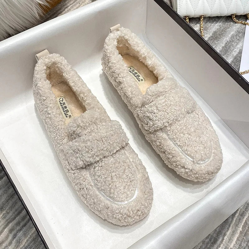 Ilova | Sheep Loafers